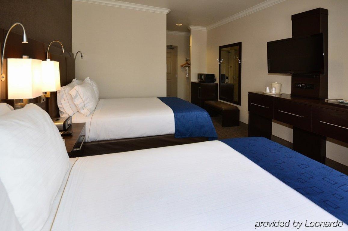 Holiday Inn Express & Suites Santa Clara By Ihg Zimmer foto